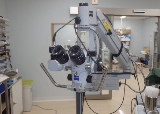 眼科手術用顕微鏡